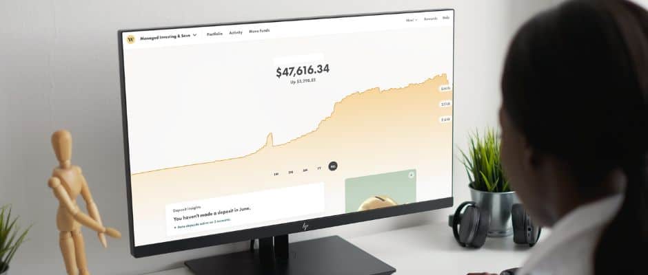 wealthsimple review 2023 article link